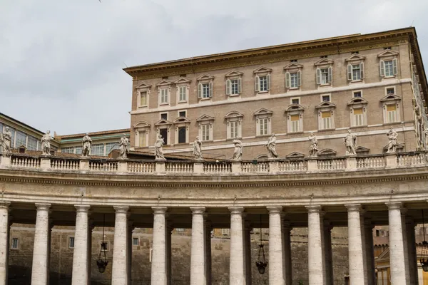 Byggnader i Vatikanen, Vatikanstaten i Rom, Italien. del av s — Stockfoto