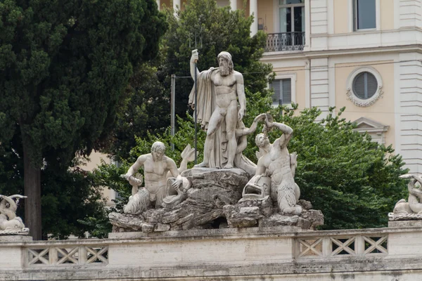 Piazza del Popolo) в Римі. — стокове фото