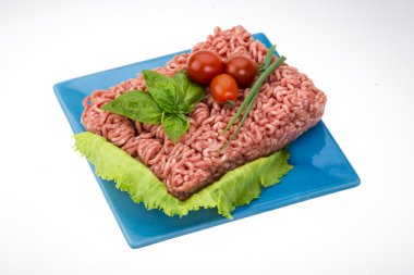 çiğ et dolması