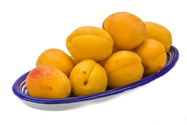 Yellow ripe apricots — Stockfoto