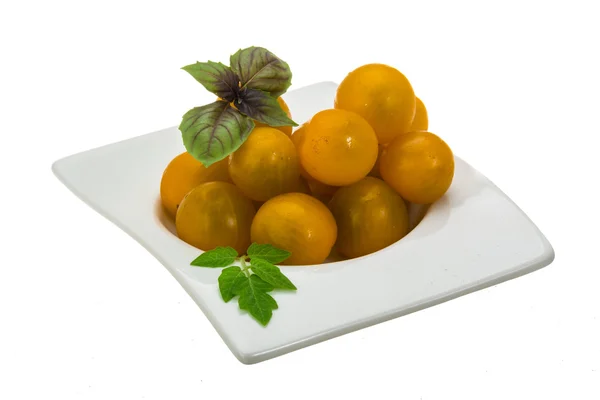 Tomate amarillo cereza —  Fotos de Stock