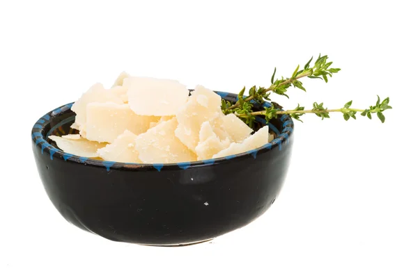 Parmezaanse kaas geïsoleerd wit — Stockfoto
