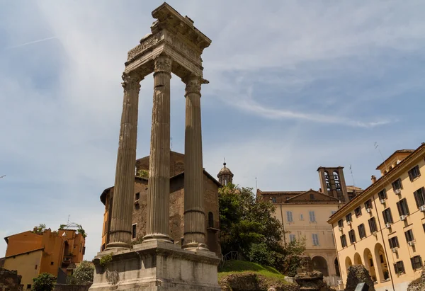 Ruins by Teatro di Marcello, Rome - Italy — Stock Photo, Image