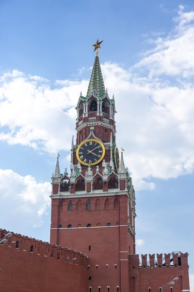 Torre Spasskaya en la Plaza Roja —  Fotos de Stock