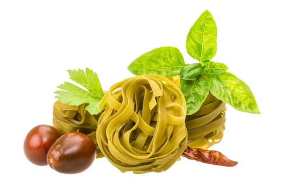 Grön tagliatelle — Stockfoto