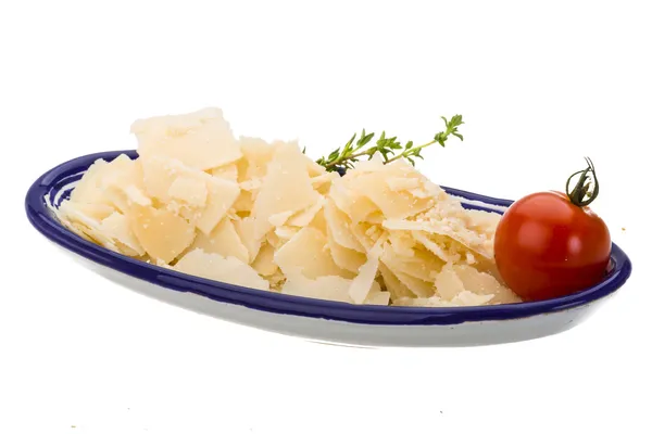 Parmesan isoliert weiß — Stockfoto