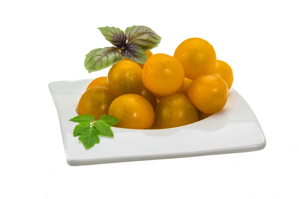 Yellow cherry tomato — Stock Photo, Image