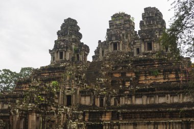 Angkor wat karmaşık