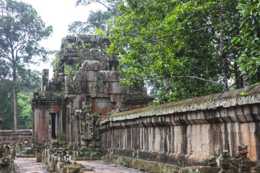 Angkor wat karmaşık