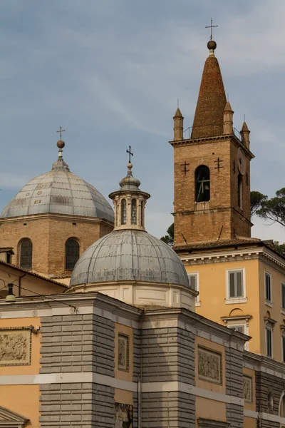 Piazza del Popolo v Římě — Stock fotografie