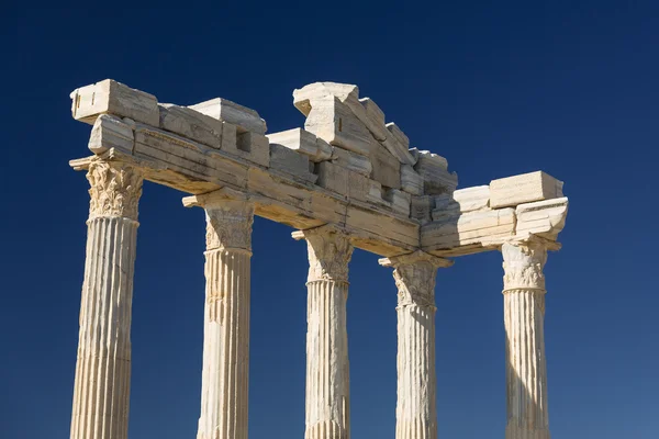 Temple apollo dans le côté — Photo