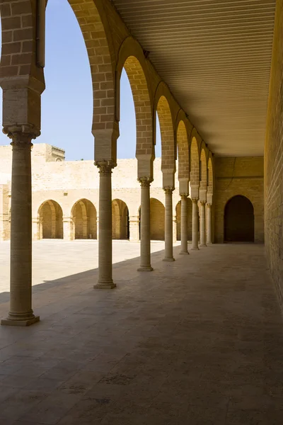Huvudsakliga gamla moscue i mahdia, Tunisien — Stockfoto