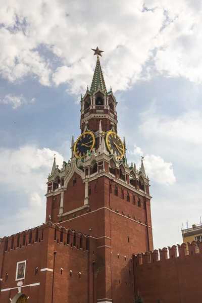 Spasskaya tornet på Röda torget — Stockfoto