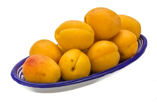 Yellow ripe apricots — Stockfoto