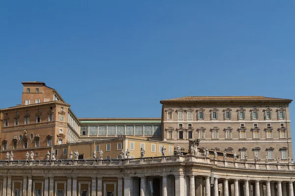 Здания в Ватикане, Святой Престол в Риме, Италия. Часть S — стоковое фото