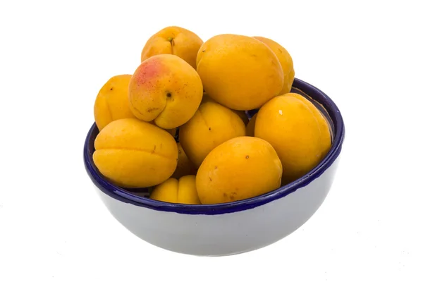Yellow ripe apricots — Stockfoto