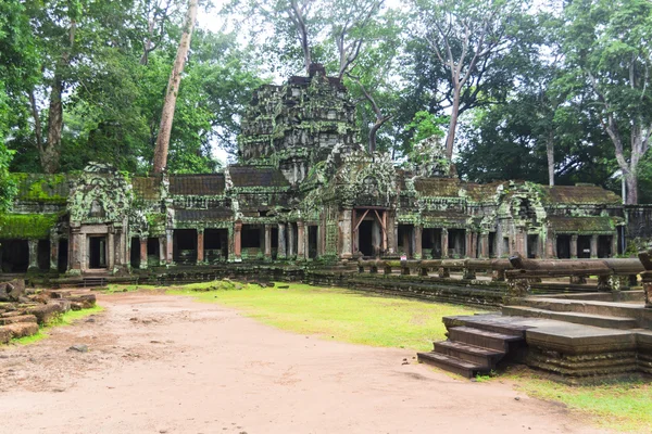 Angkor wat karmaşık