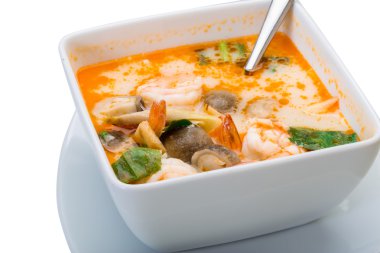Tom yam çorbası