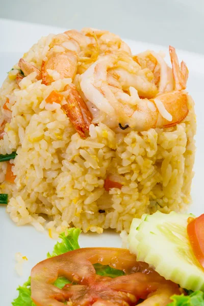 Fried rice with shrimps — Stock Photo, Image