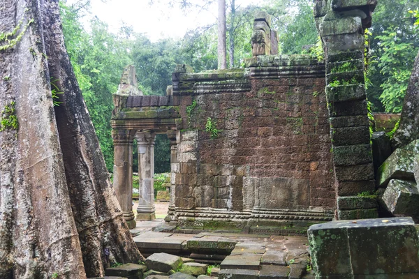 Angkor wat złożonych — Zdjęcie stockowe