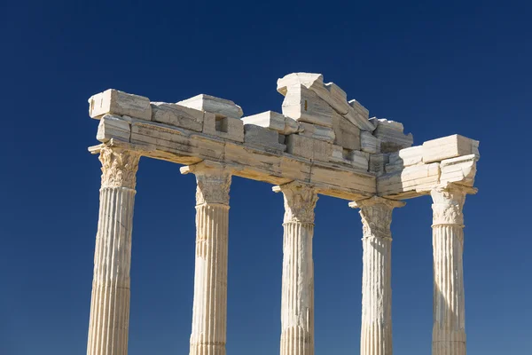 Temple apollo dans le côté — Photo