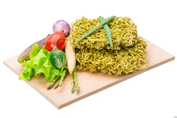 Fideos verdes crudos — Foto de Stock