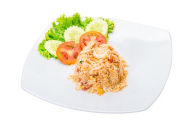 Kızarmış pirinç ve karides.