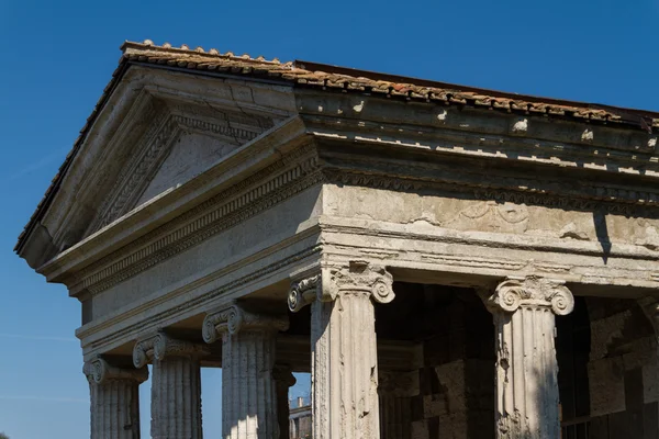 Great church in center of Rome, Italy. — Stock Photo, Image