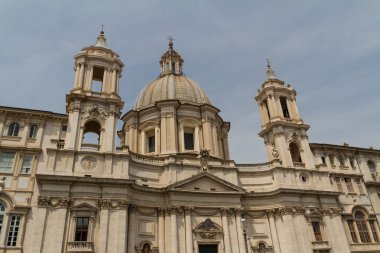 Saint agnese agone içinde