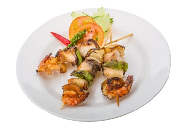 Deniz ürünleri Barbekü