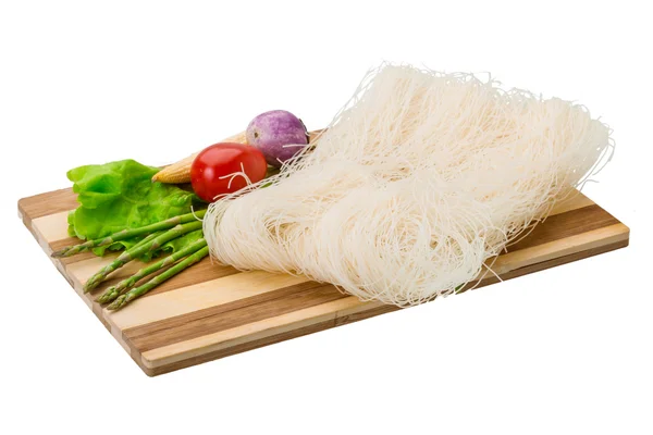 Çiğ pirinç noodle — Stok fotoğraf