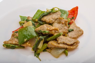 sebze soslu domuz eti