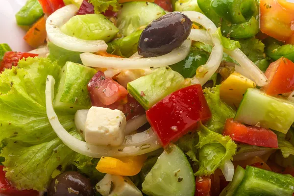 Heerlijke Griekse salade — Stockfoto