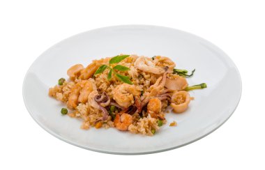 Deniz ürünleri ile pirinç