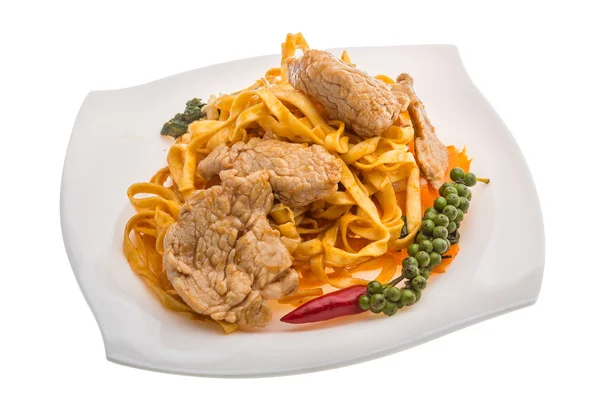Fried noodles with pork — Stock Photo, Image