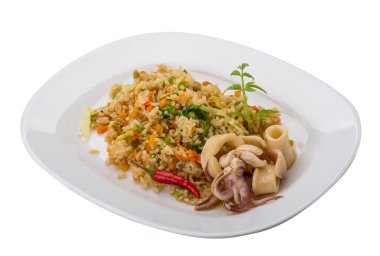 kalamar ile kızarmış pilav