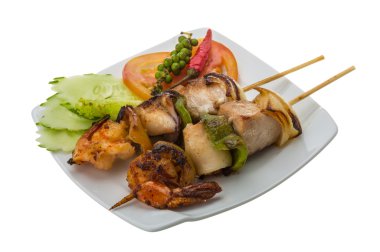 Deniz ürünleri Barbekü