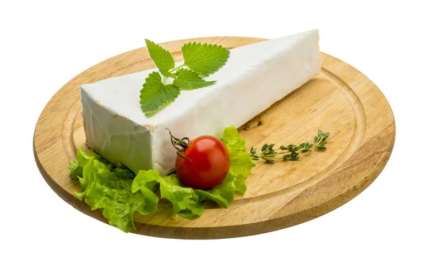 Queijo Brie com tomilho — Fotografia de Stock
