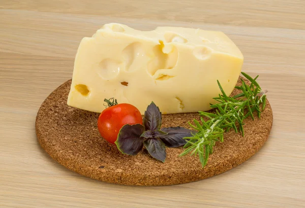 Maasdam-Käse — Stockfoto