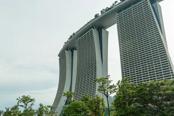 Marina bay sands integrovaného střediska — Stock fotografie