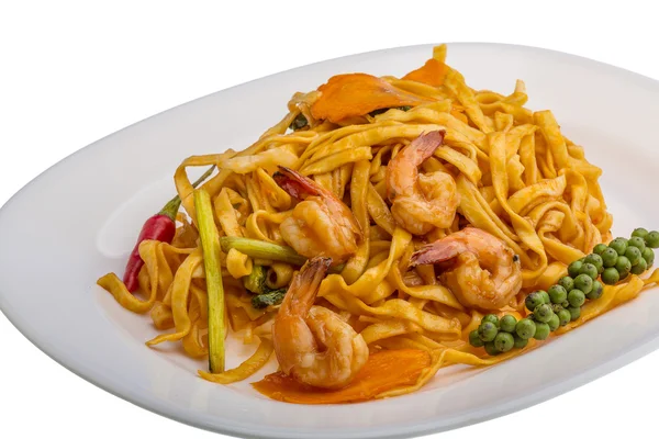 Fried noodles with shrimps — Stock Photo, Image
