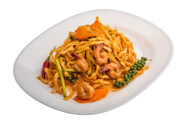 Fried noodles with shrimps — Stock Photo, Image