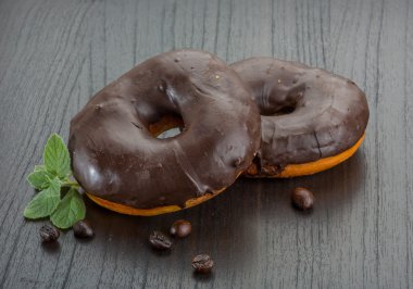 Çikolatalı donuts