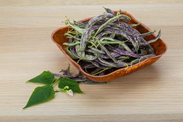 Beans with leaf — Stock Photo, Image