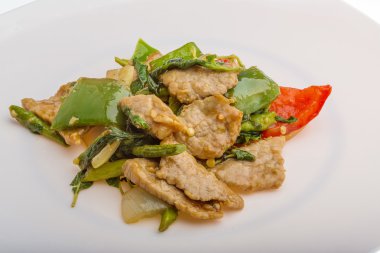 sebze soslu domuz eti