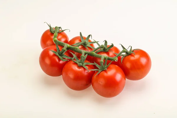 Frische Reife Kirschtomaten Zweig Isoliert — Stockfoto