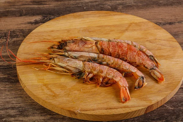 Lezzetli büyük Langoustine deniz ürünleri.
