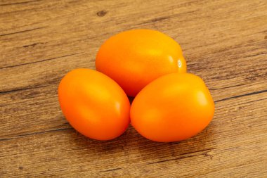 Olgun taze domates yığını.