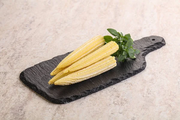 Vegan Food Raw Baby Corn Cooking — Stock Photo, Image