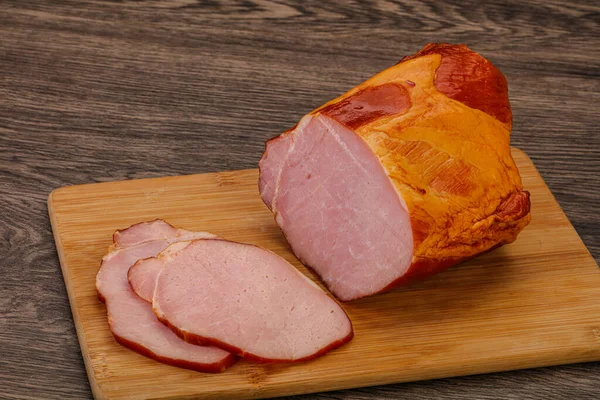 Baharatlı ve otlu füme domuz aslanı.